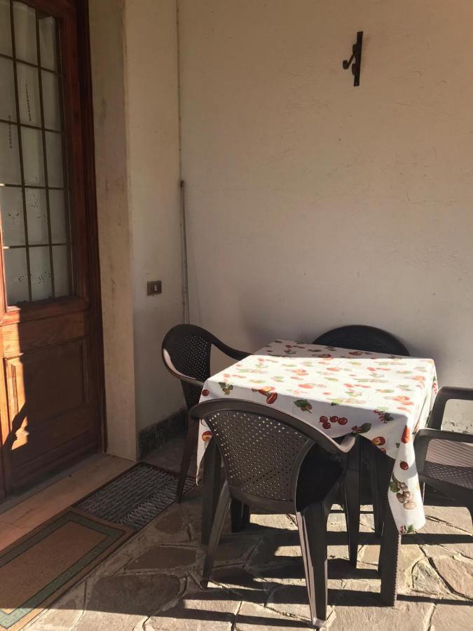 Villa Immersa Nel Verde A Lanzo dʼIntelvi Εξωτερικό φωτογραφία